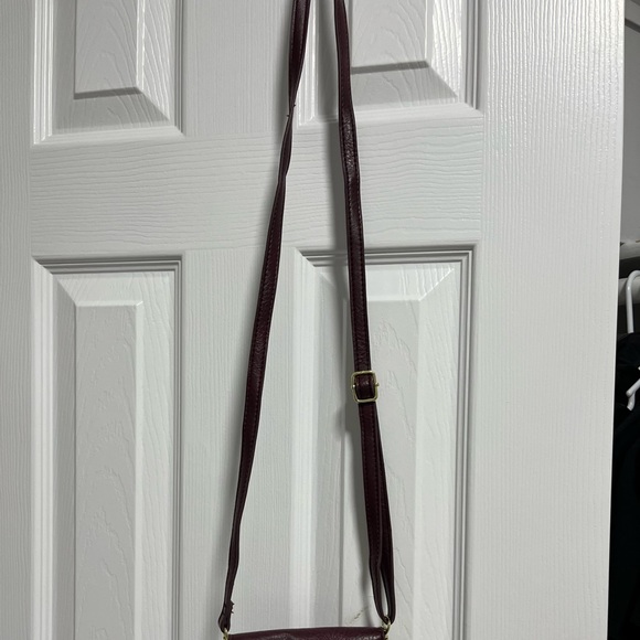 H&M Crossbody. - Picture 6 of 6